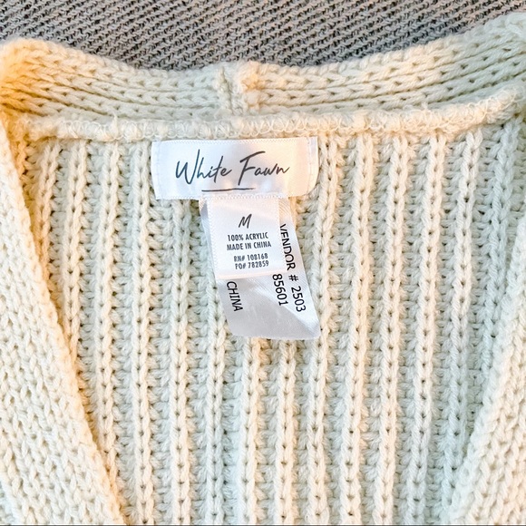 NWOT White Fawn Cream Cardigan Size M - Picture 2 of 5